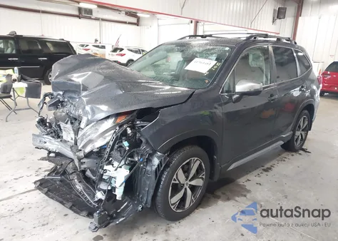 2021 Subaru Forester Touring z USA, uszkodzony, nr VIN JF2SKAXC8MH500831